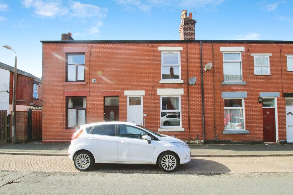 2 bedroom Mid Terrace House for sale, Seymour Street, Chorley, PR6 £
