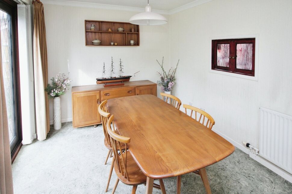 3 bedroom Detached Bungalow for sale, The Farthings, Chorley, PR7 £