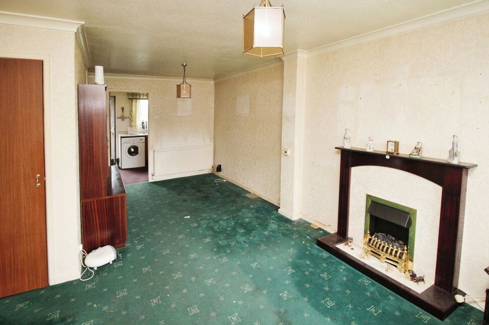 2 bedroom Semi Detached House for sale, Studfold, Chorley, PR7 £150,000