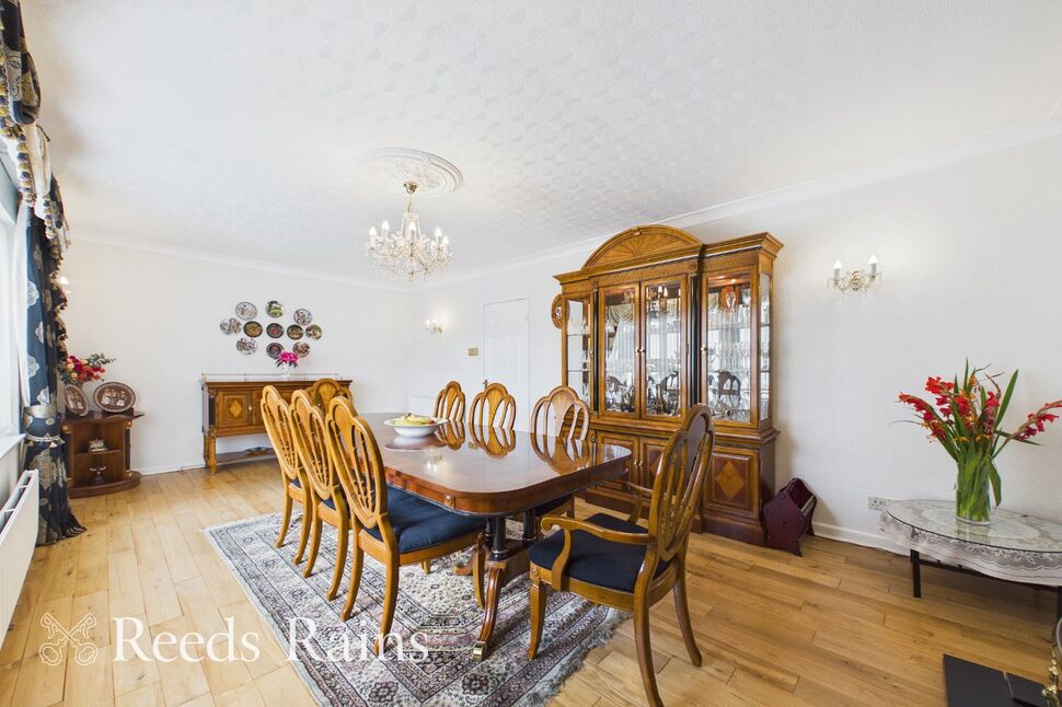 Dining / Sitting Room