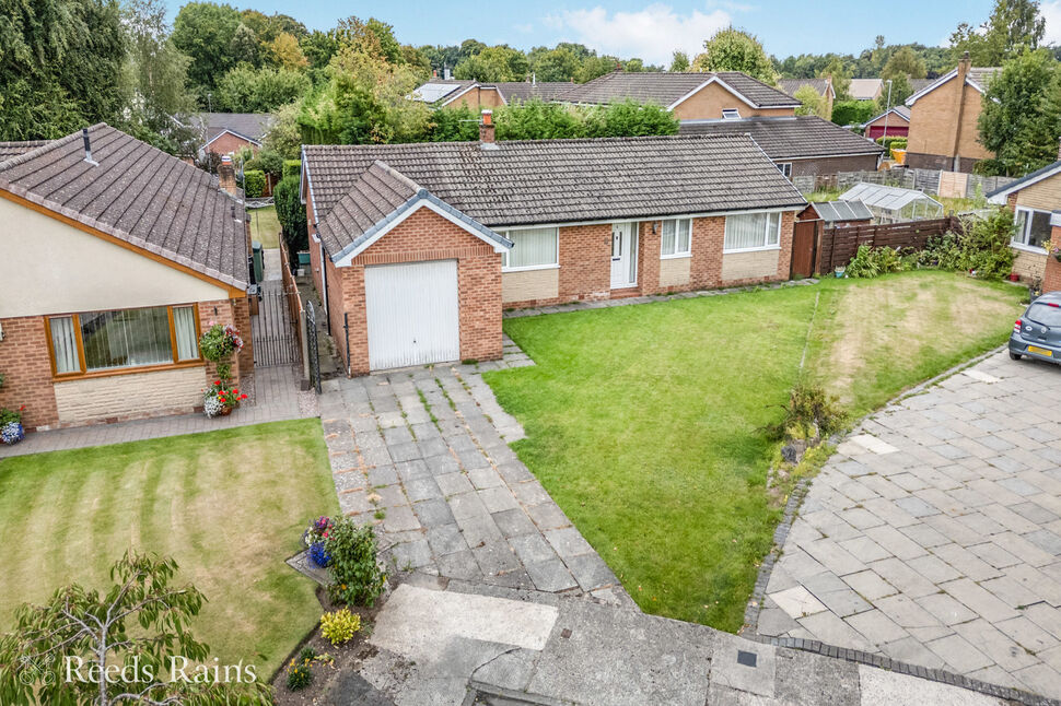 Main image of 4 bedroom Detached Bungalow for sale, Lyndale Close, Leyland, Lancashire, PR25