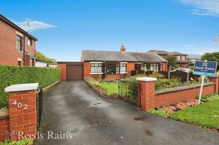 3 bedroom Semi Detached Bungalow for sale