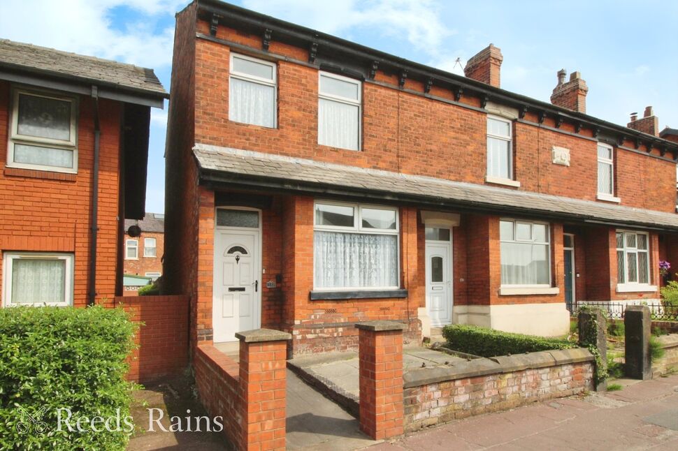 Main image of 3 bedroom End Terrace House for sale, Towngate, Leyland, Lancashire, PR25