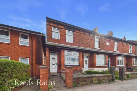 Towngate, 3 bedroom End Terrace House for sale, &pound;130,000