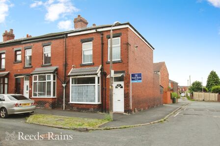 2 bedroom End Terrace House for sale