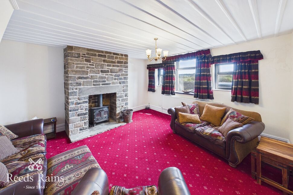 Lounge / Dining Room