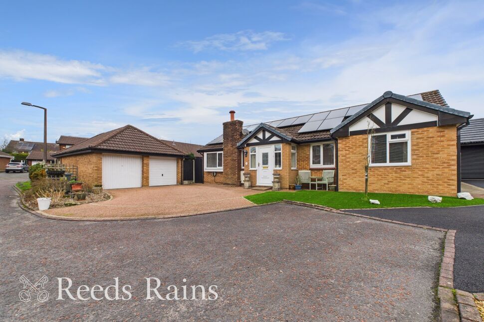Main image of 3 bedroom Detached Bungalow for sale, Epsom Croft, Anderton, Lancashire, PR6