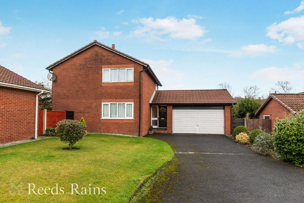 Main image of 4 bedroom Detached House for sale, The Farthings, Chorley, Lancashire, PR7