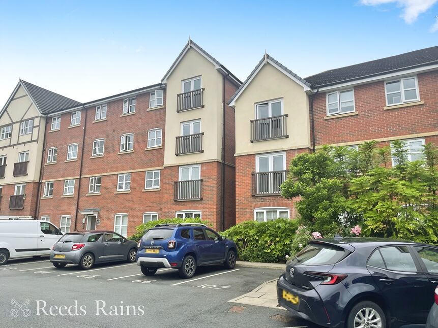 2 bedroom  Flat for sale