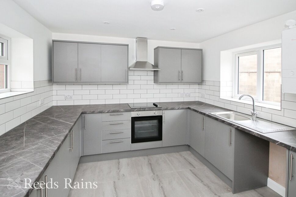 Main image of 3 bedroom Semi Detached House to rent, Moss Close, Chorley, Lancashire, PR6