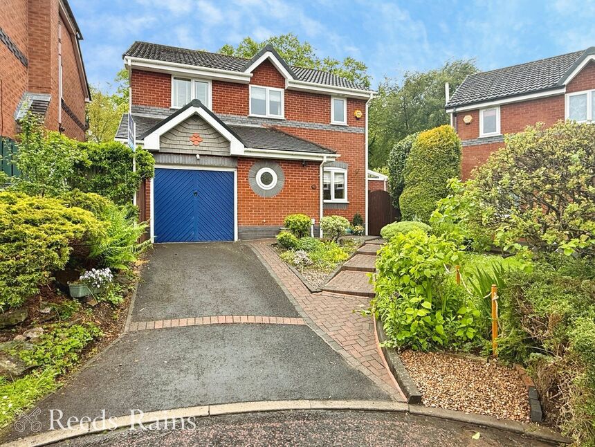 3 bedroom Detached House for sale