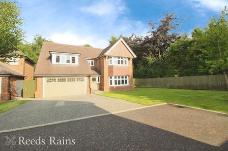 Tuson Lane, 5 bedroom Detached House for sale, £600,000