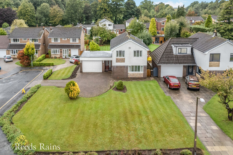 Main image of 4 bedroom Detached House for sale, Lonsdale Close, Leyland, Lancashire, PR25