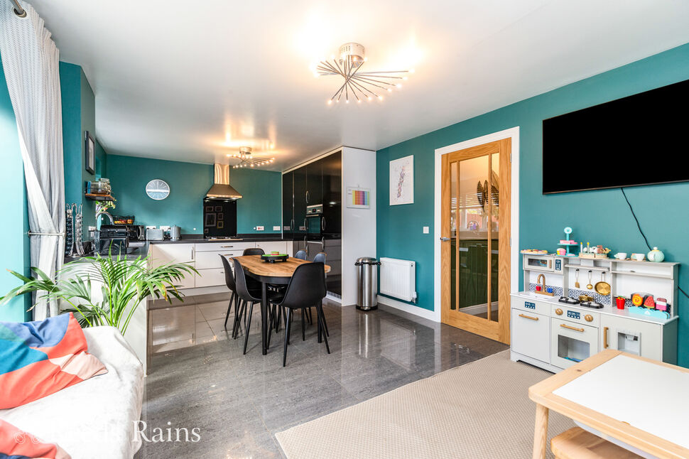 Dining Kitchen