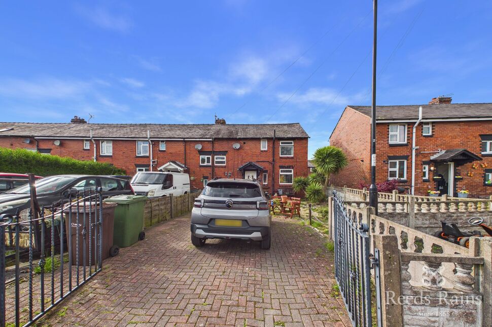 Main image of 3 bedroom End Terrace House for sale, Rangletts Avenue, Chorley, Lancashire, PR7