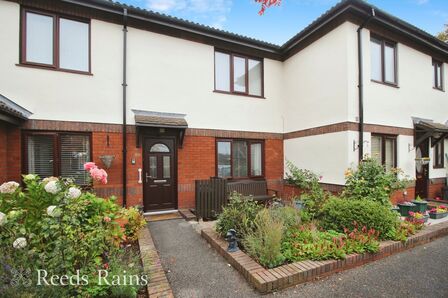 2 bedroom  Flat for sale