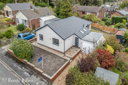 Watkin Road, 4 bedroom Detached Bungalow for sale, £375,000