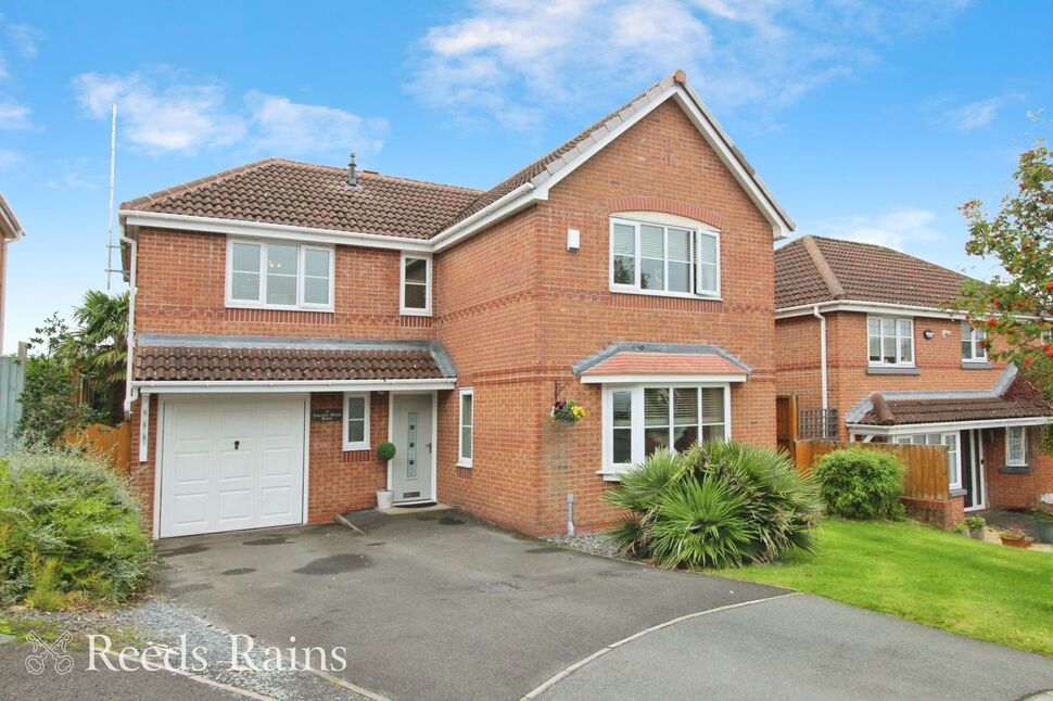 Main image of 4 bedroom Detached House for sale, Knowles Wood Drive, Chorley, Lancashire, PR7