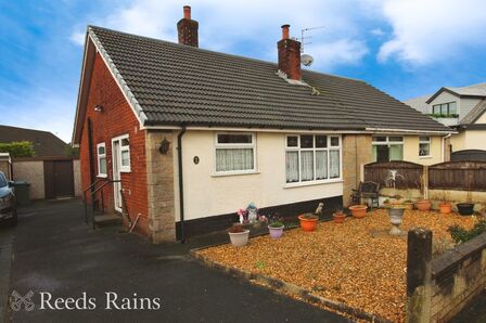 Roe Hey Drive, 2 bedroom Semi Detached Bungalow for sale, £170,000