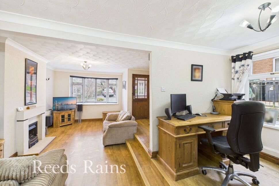 Lounge with Study Area