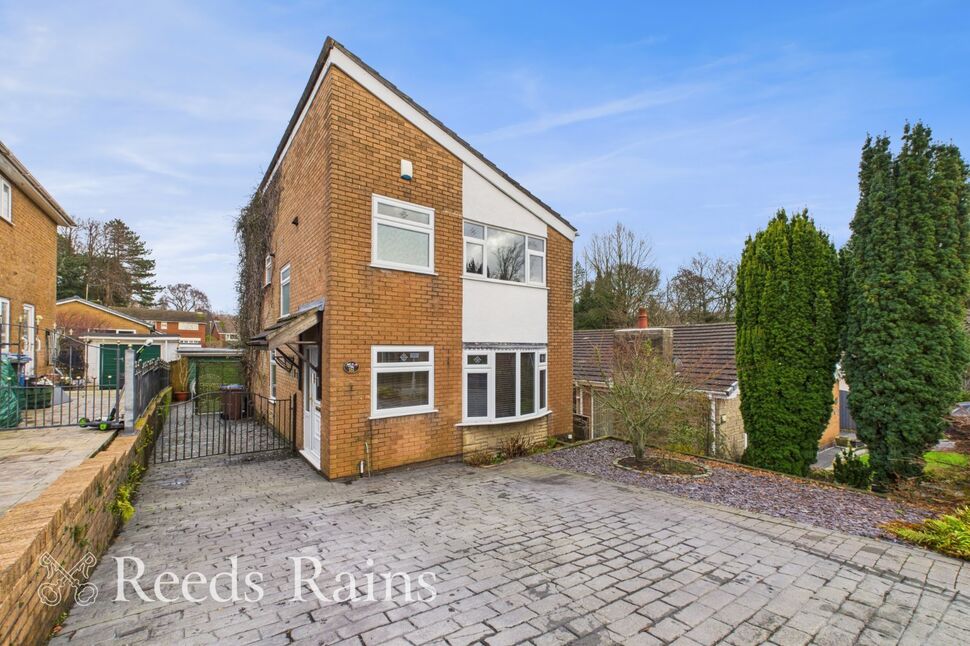 Main image of 4 bedroom Detached House for sale, Radburn Close, Clayton-le-Woods, Lancashire, PR6