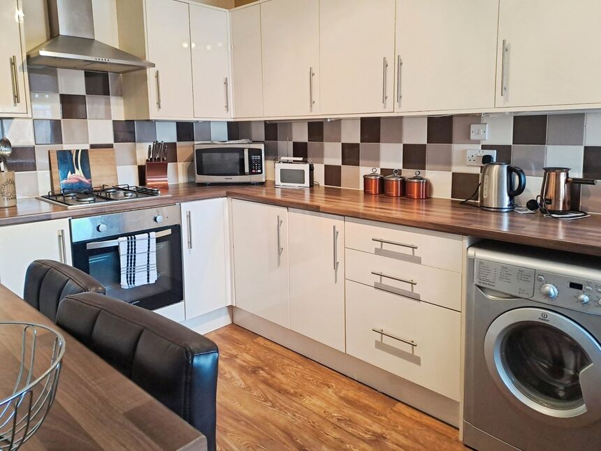 Main image of 2 bedroom Flat to rent, Spendmore Lane, Coppull, Lancashire, PR7