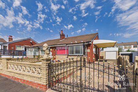 2 bedroom Semi Detached Bungalow for sale