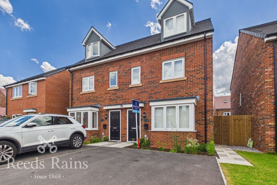Main image of 3 bedroom Semi Detached House for sale, Starling Street, Farington Moss, Lancashire, PR26