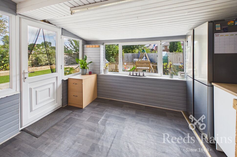 Conservatory / Utility Area