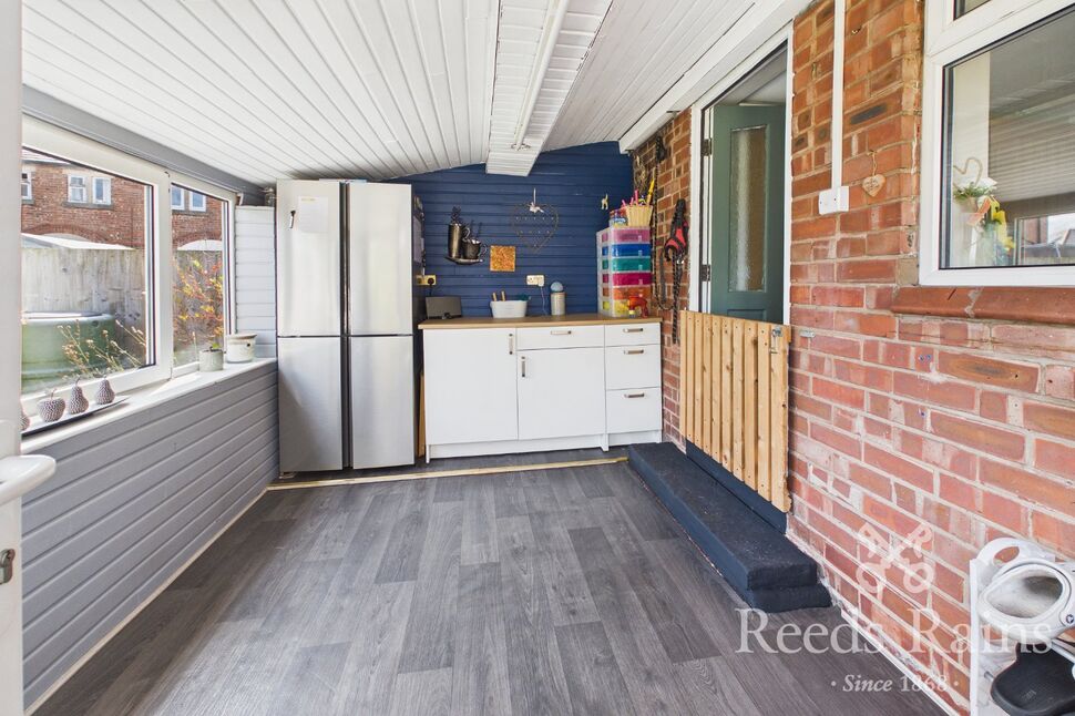 Conservatory / Utility Area