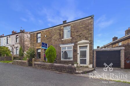 Babylon Lane, 2 bedroom Semi Detached House for sale, &pound;150,000