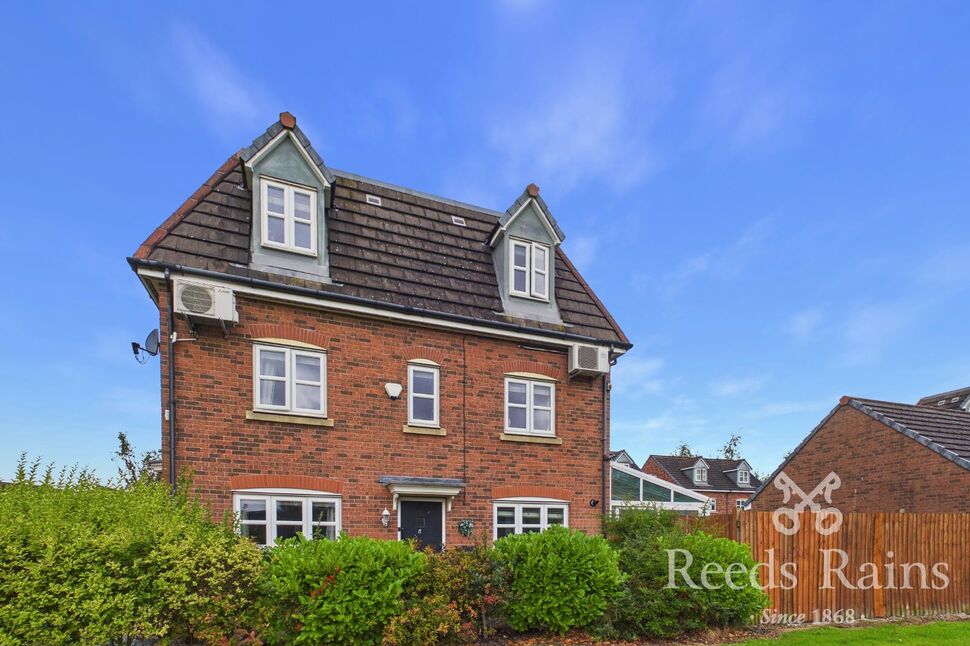 Main image of 4 bedroom Semi Detached House for sale, Crompton Walk, Buckshaw Village, Lancashire, PR7