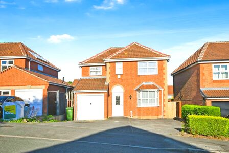 Ladywood Drive, 4 bedroom Detached House to rent, £1,300 pcm
