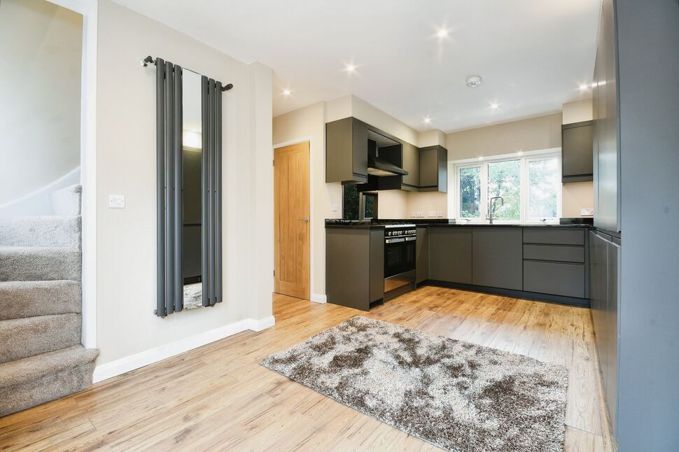 Main image of 3 bedroom Mid Terrace House for sale, Boythorpe Avenue, Chesterfield, Derbyshire, S40