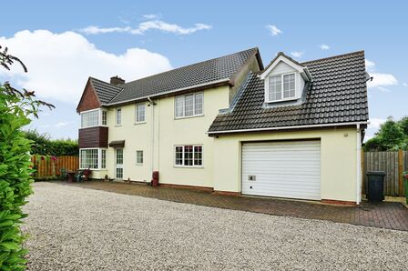 Renishaw, 6 bedroom Detached House for sale, £675,000