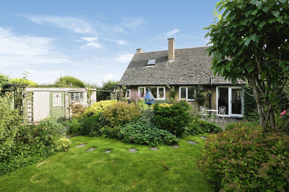 3 bedroom Detached House for sale, The Green, Wessington, DE55 £400,000