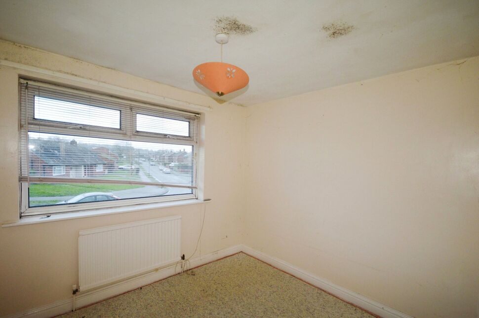 3 bedroom Semi Detached House for sale, Broom Avenue, Pilsley, S45 £