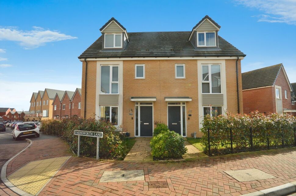 4 bedroom Semi Detached House for sale, Farnsworth Lane, Clay Cross