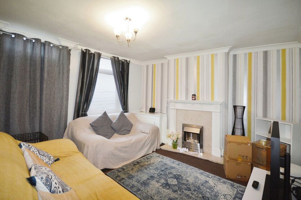 3 bedroom End Terrace House for sale, Coronation Road, Brimington, S43