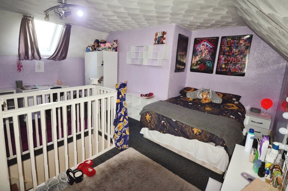 3 bedroom End Terrace House for sale, Coronation Road, Brimington, S43