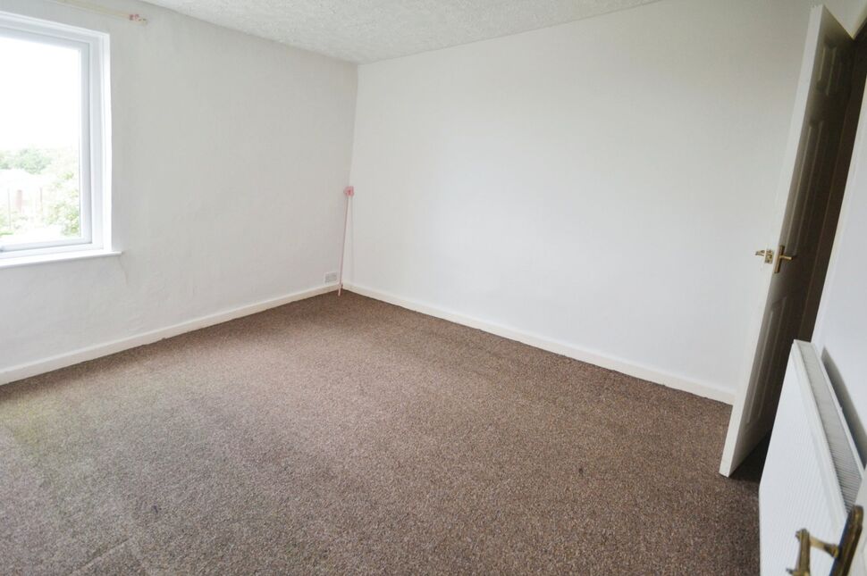 3 bedroom End Terrace House for sale, Coronation Road, Brimington, S43