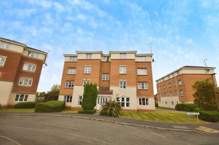 Forge Drive, 2 bedroom Flat to rent, &pound;795 pcm