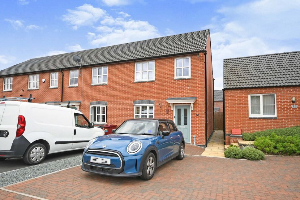 Main image of 3 bedroom End Terrace House for sale, Burton Street, Wingerworth, Derbyshire, S42