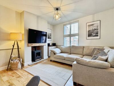 3 bedroom End Terrace House for sale