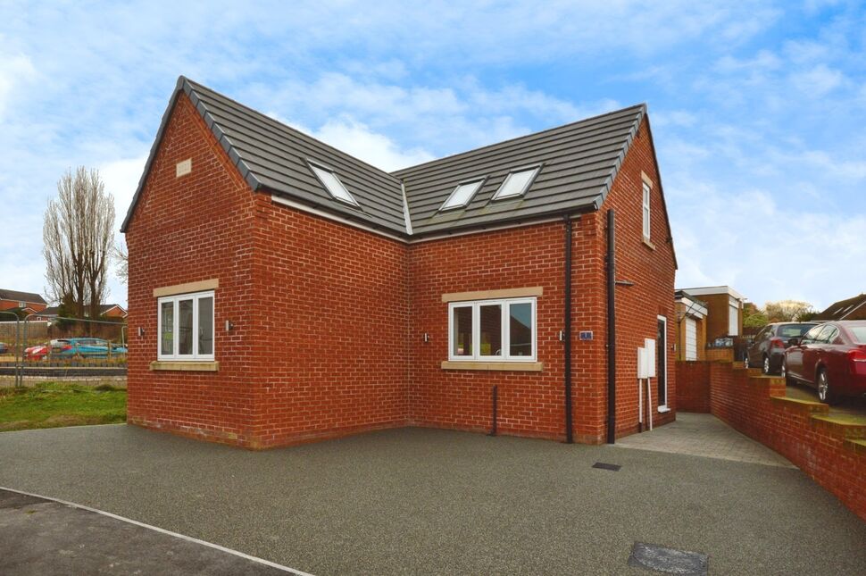 Main image of 2 bedroom Detached Bungalow to rent, New Street, North Wingfield, Derbyshire, S42