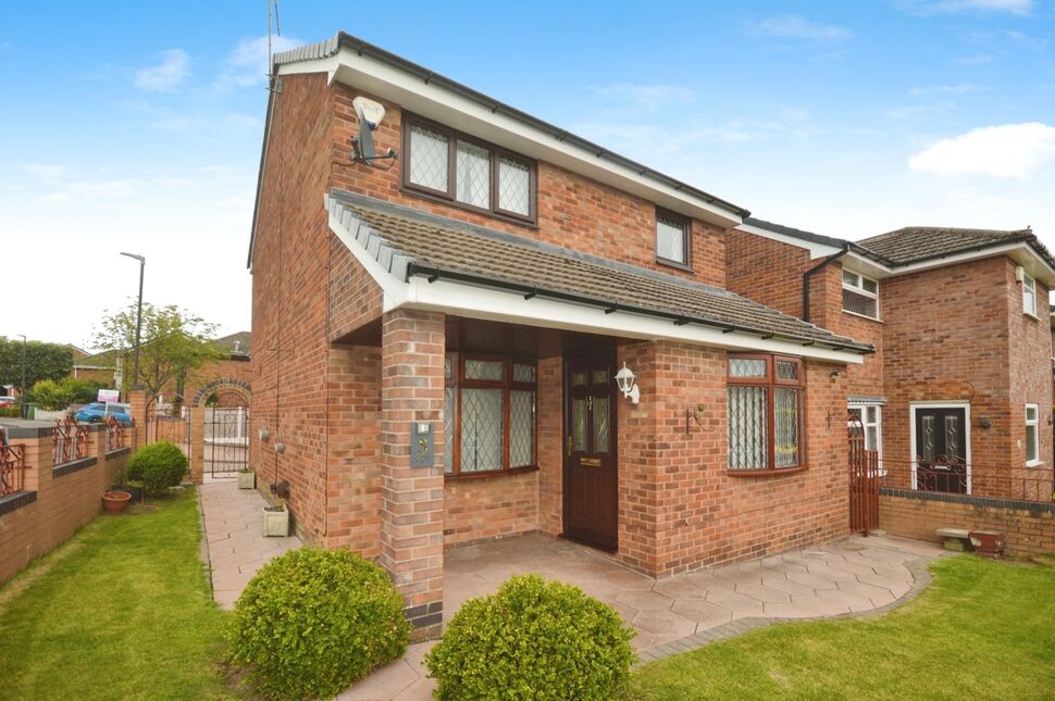 Main image of 3 bedroom Detached House for sale, Quorn Drive, Chesterfield, Derbyshire, S40