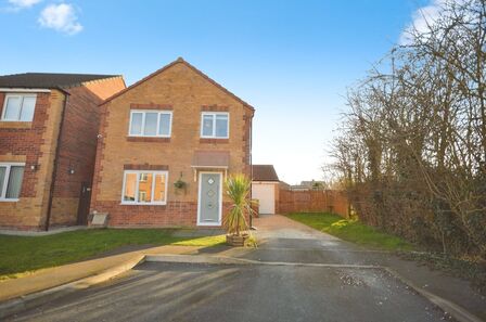 Spinnaker Road, 4 bedroom Detached House for sale, £275,000