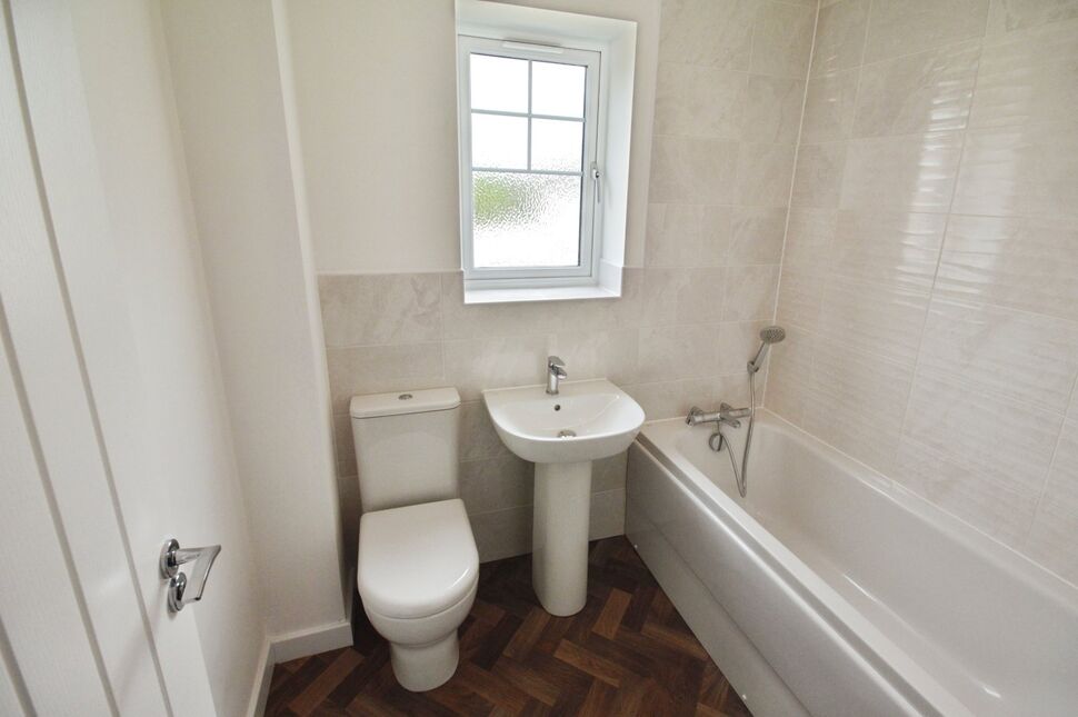 Family Bathroom WC