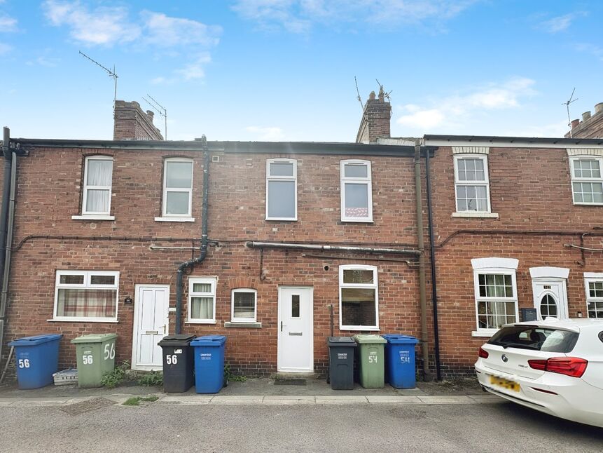 2 bedroom Mid Terrace House to rent