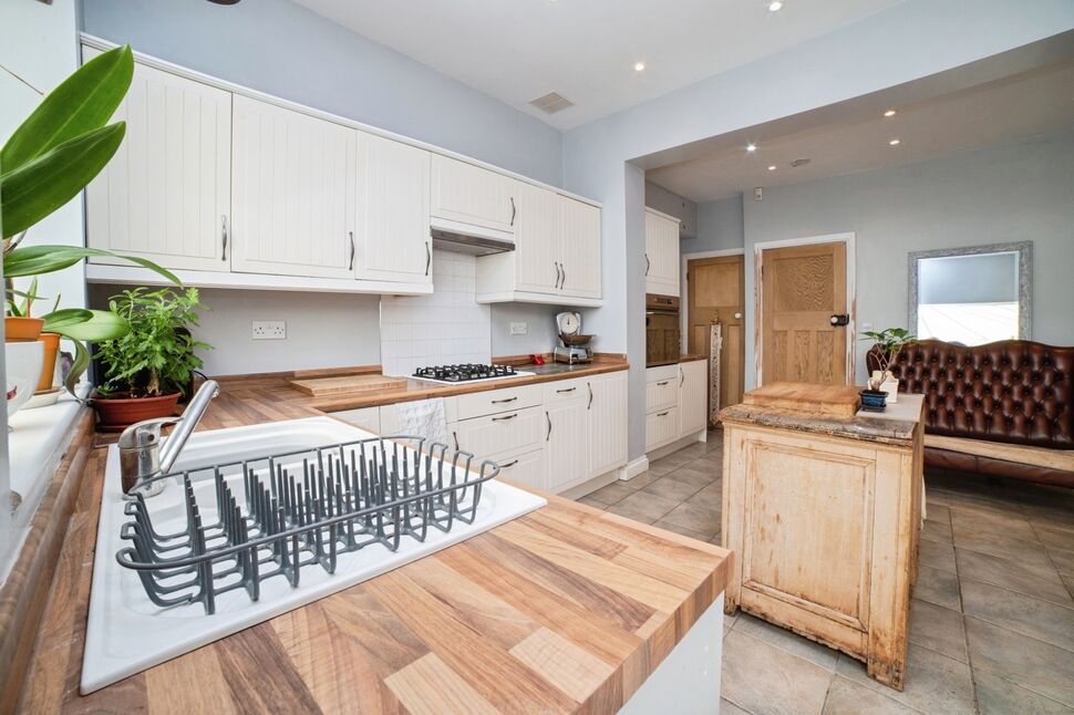 Kitchen / Diner